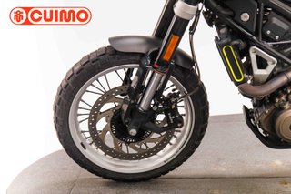 HUSQVARNA SVARTPILEN 401