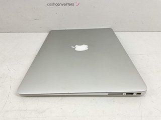 portatil apple apple macbook air core i5 1.3 13 (2013) (a1466)