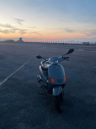 Piaggio Zip Gris