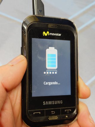 Telefono cellulare Samsung C3300, Bluetooth, touchscreen 2.4", con scatola