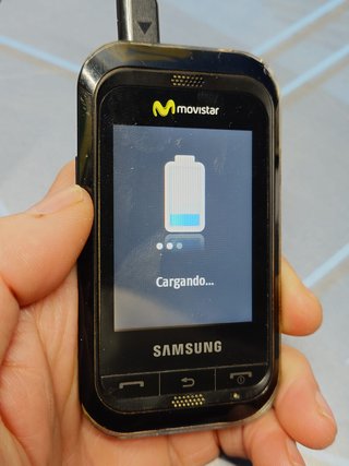 Telefono cellulare Samsung C3300, Bluetooth, touchscreen 2.4", con scatola