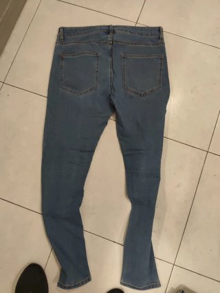 Pantalones vaqueros Bershka talla 44 nuevos