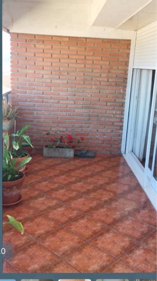 Terraza sobre la ría. Luz y cinco dormitorios