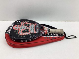 pala de padel black crown piton attack plus