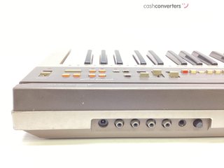 teclado electronico yamaha pc-1000