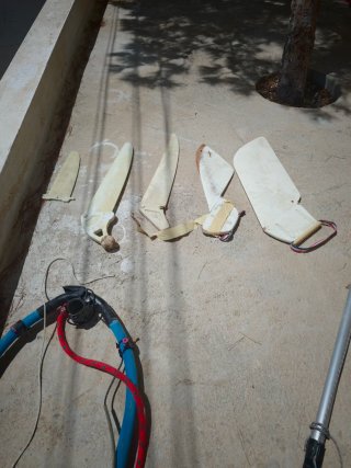 2 Tablas de surf: 1 de salto y 1 más
