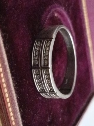Anello d'Oro Bianco con Diamanti per Impegno