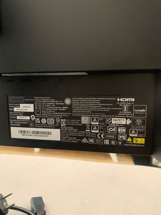 Monitor Lenovo LEGION 27” UltraHD 4K