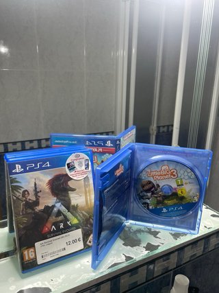 Lote de 2 Juegos PS4: LittleBigPlanet 3 y ARK