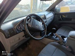 Kia 360411 refuerzo paragolpes delantero sorento