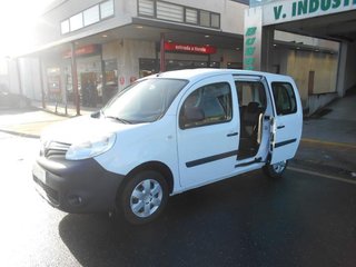 RENAULT KANGOO 1.5 BLUEDCI 95 CV COMBI 5 PLAZAS Y 2 PUERTAS LATER