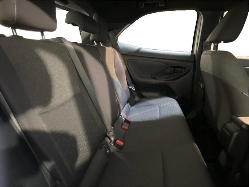 Toyota Yaris 2021, foto 7
