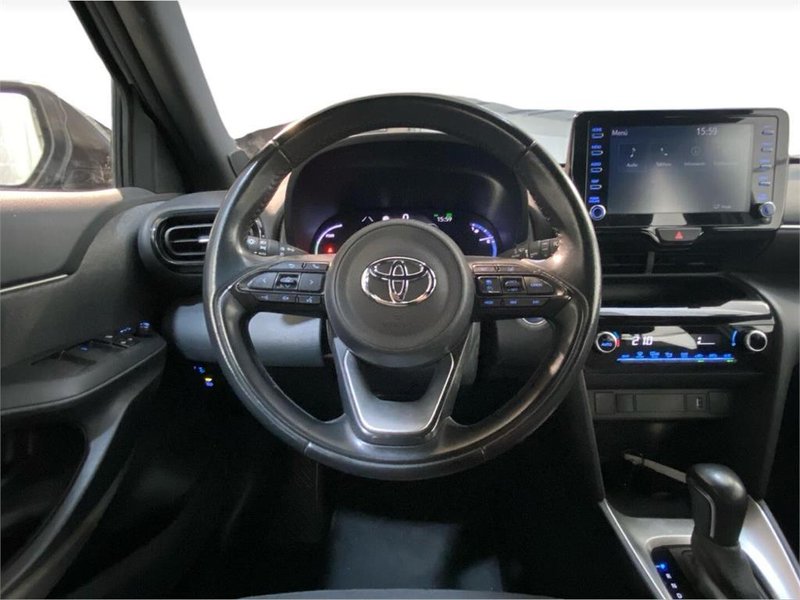 Toyota Yaris 2021, foto 9