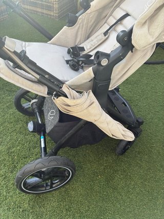Carro Jane Kawai con Silla de Coche