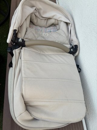 Carro Jane Kawai con Silla de Coche