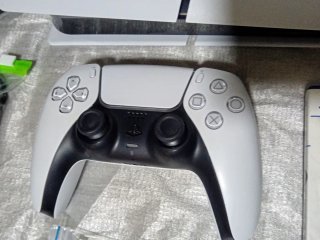 Consola PS5 Slim 1TB + Control + FIFA 23
