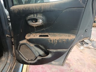 ELEVALUNAS TRASERO DERECHO Jeep Renegade (BU)(2014->)