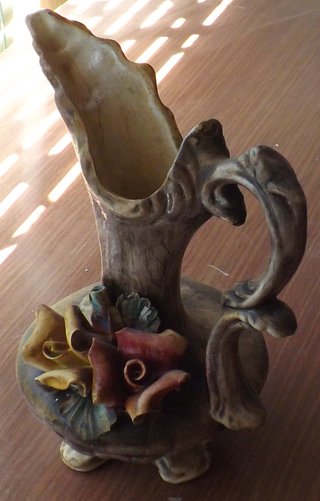 Caraffa vintage Capodimonte floreale