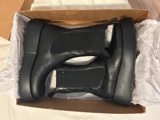 Botines Ulanka Negros Talla 39
