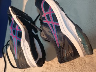 Zapatillas Asics GT1000 Talla 37