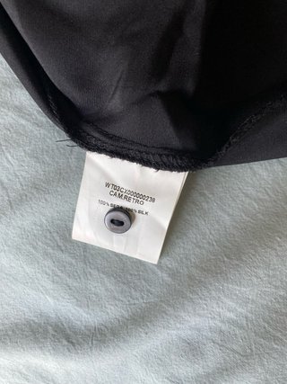 Blusa Trucco Jaretas Negra Talla M