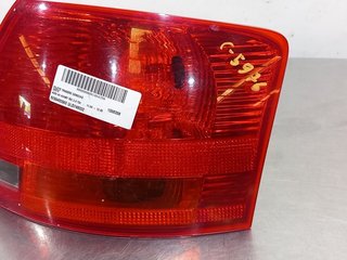 PILOTO TRASERO DERECHO AUDI A4 AVANT (8E) BLB 8E9