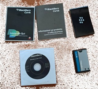 BlackBerry Curve 9300 - per collezionisti ricambi