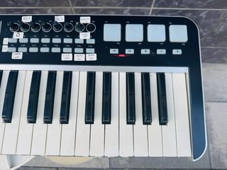 Samson Graphite 49 Teclado MIDI USB