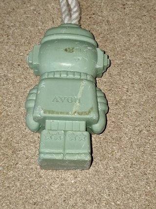 Pastilla de jabón antigua robot M