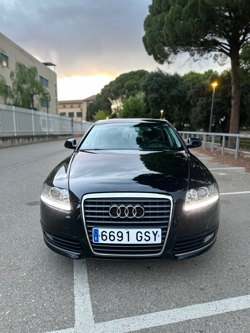 Audi A6 2010 - foto 1