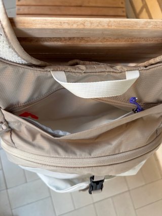 Mochila Salomon 30L Beige