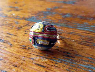 Anello regolabile multicolore