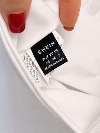 Top SHEIN blanco cruzado Talla XS
