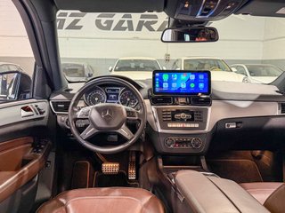 Mercedes-Benz ML 500 4MATIC AMG Line · 408 CV · AIRMATIC · Techo · CarPlay