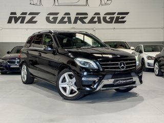 Mercedes-Benz ML 500 4MATIC AMG Line · 408 CV · AIRMATIC · Techo · CarPlay