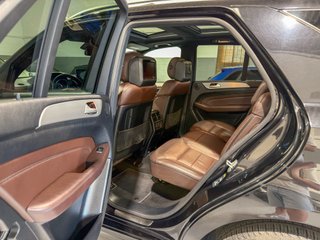 Mercedes-Benz ML 500 4MATIC AMG Line · 408 CV · AIRMATIC · Techo · CarPlay