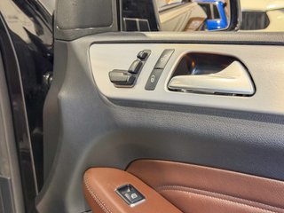 Mercedes-Benz ML 500 4MATIC AMG Line · 408 CV · AIRMATIC · Techo · CarPlay