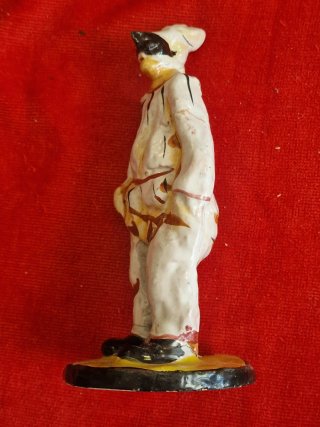 Statuetta Pulcinella in ceramica