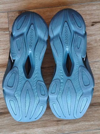 Saucony Endorphin Elite 3 Talla 44.5 Nuevas