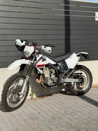 DOS MOTOS KTM Y GAS GAS