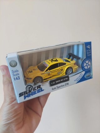 BMW M3 DTM 1:42