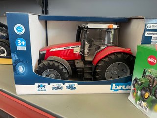 Tractor Massey Ferguson Bruder