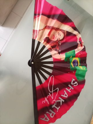 Abanico Grande Shakira
