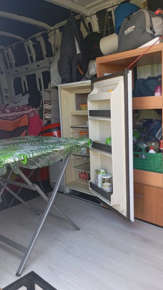 Furgoneta Mercedes Sprinter 150c Camper
