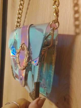 Bolso pequeño cadena dorado y lila