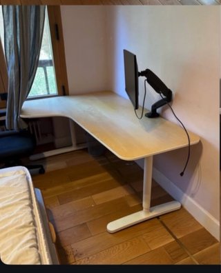 Mesa elevable de oficina