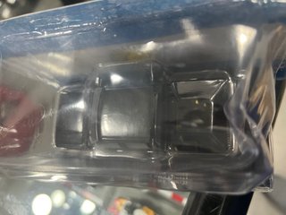 Toyota Hilux SR5 1997 miniatura 4x4 1/43