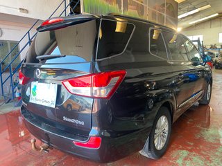 SsangYong Rodius 2014