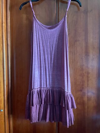 Vestido morado tirantes volantes