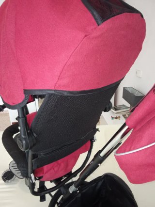 COCHE INFANTIL COMO NUEVO , CON ACCESORIOS  !